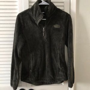 Womens North Face pullover